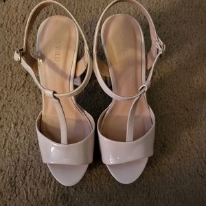 Nude platform heels